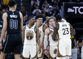 “Lot of Soft Guys”: Warriors Star Makes Bold Statement After Equaling Major Record