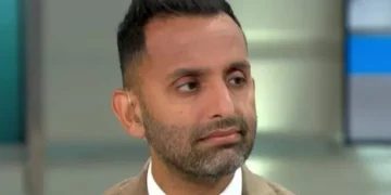 Doctor Amir Khan shares teeth cleaning change to make to ‘slash dementia risk’